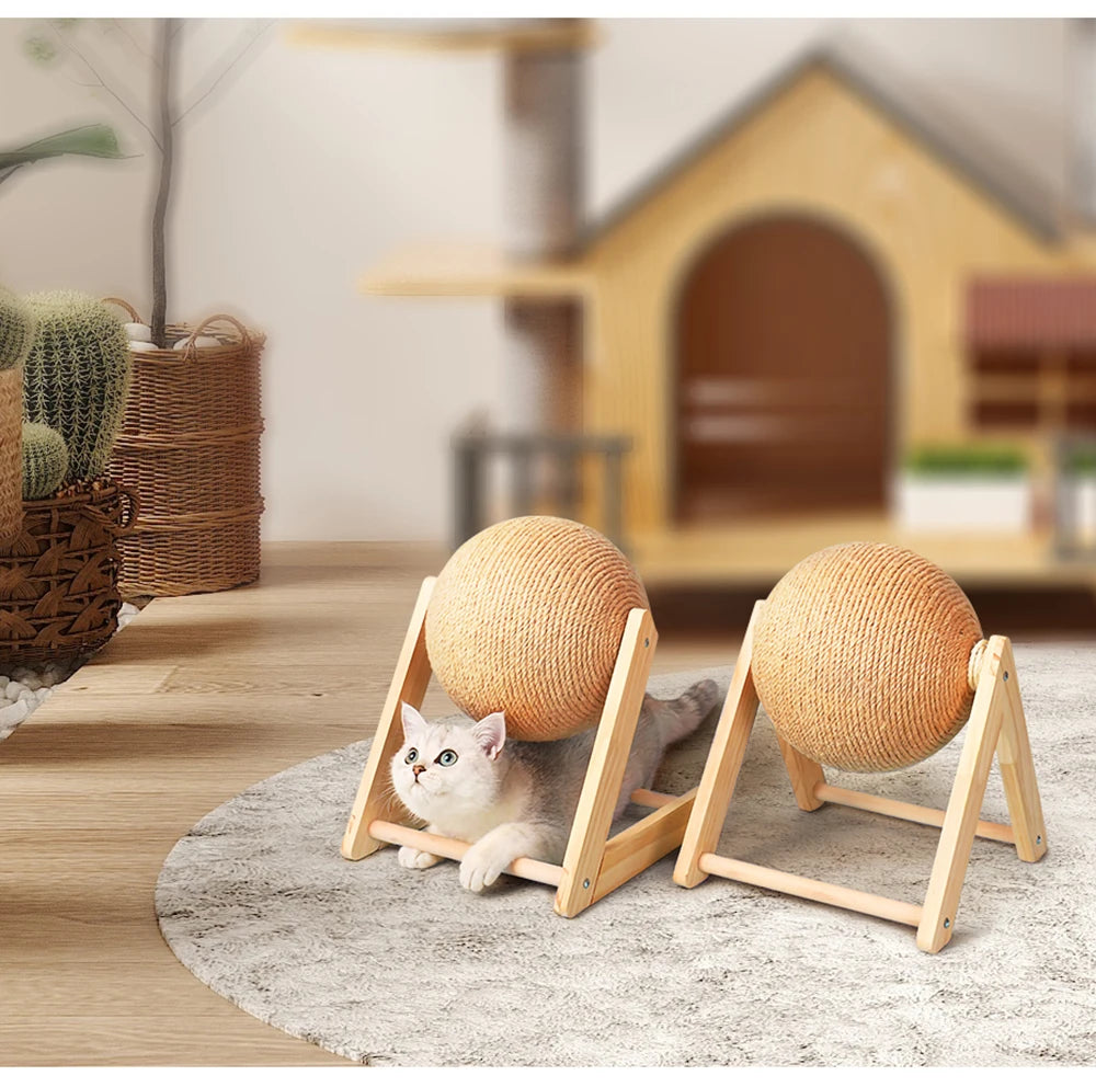 Scratching ball for cats