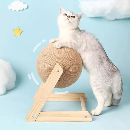 Scratching ball for cats