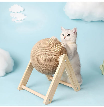 Scratching ball for cats