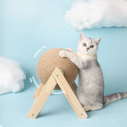 Scratching ball for cats