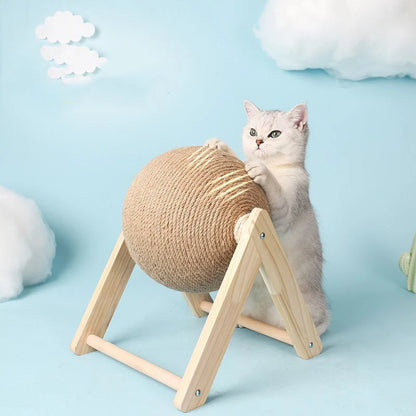 Scratching ball for cats