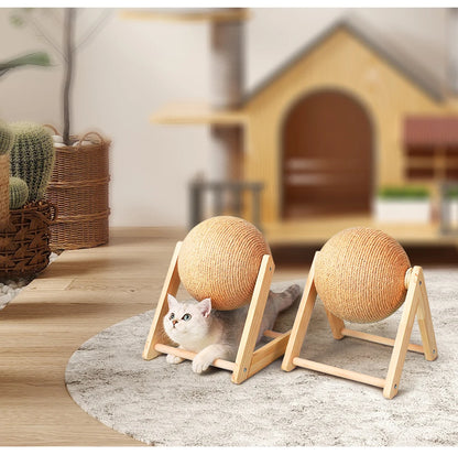 Scratching ball for cats