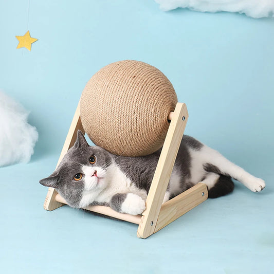 Scratching ball for cats