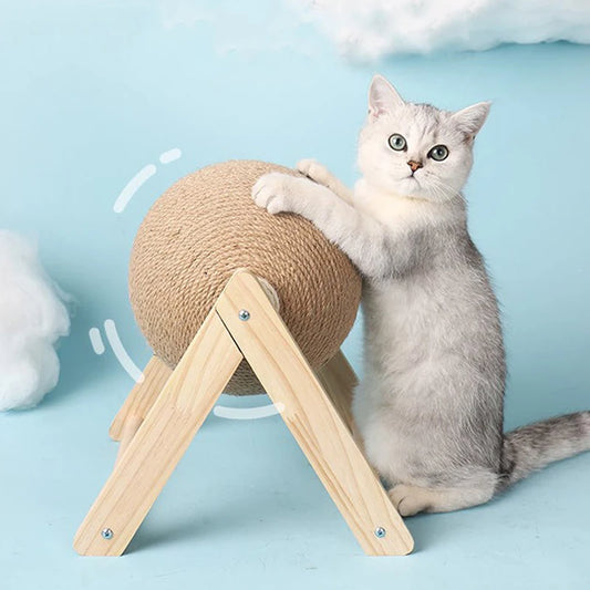 Scratching ball for cats