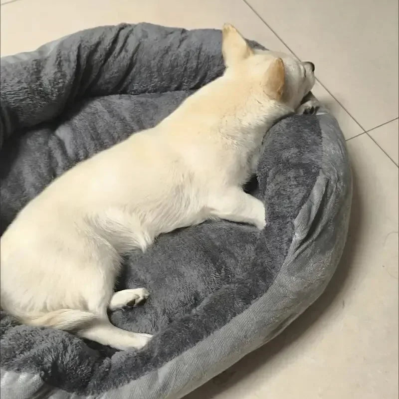 Very soft and warm dog bed